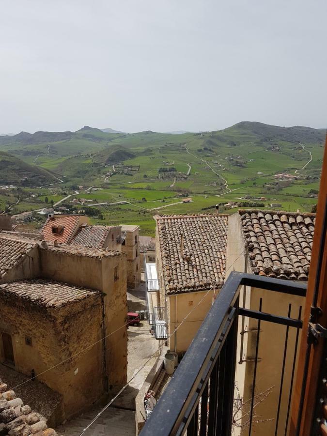 La Nicchia Di Gangi Apartment Exterior photo